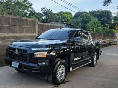 2025 Mitsubishi L200